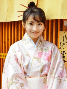 日本素颜和服美女清纯粉嫩唯美动人写真